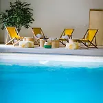 Villa L'escapade D'acquigny, Piscine, Foot Five, Salle De Sport, Babyfoot Acquigny