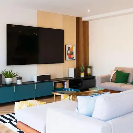 L'escapade D'acquigny, Piscine, Foot Five, Salle De Sport, Babyfoot ヴィラ